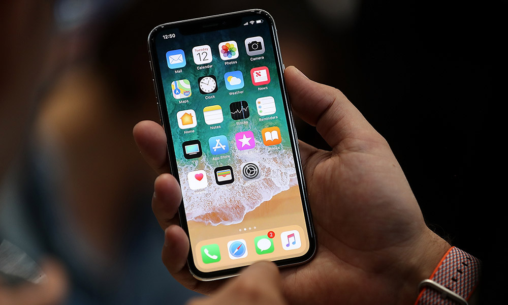 Things to Consider for Developing an iPhone X App