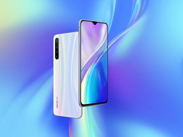 Download Realme XT Stock Wallpapers